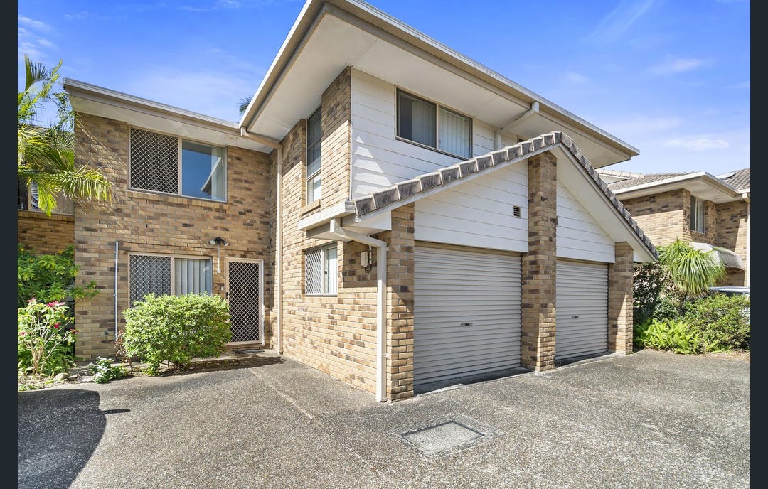 Elanora Townhouse – Block of Only 14